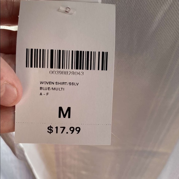 Collared open tee - Picture 3 of 3